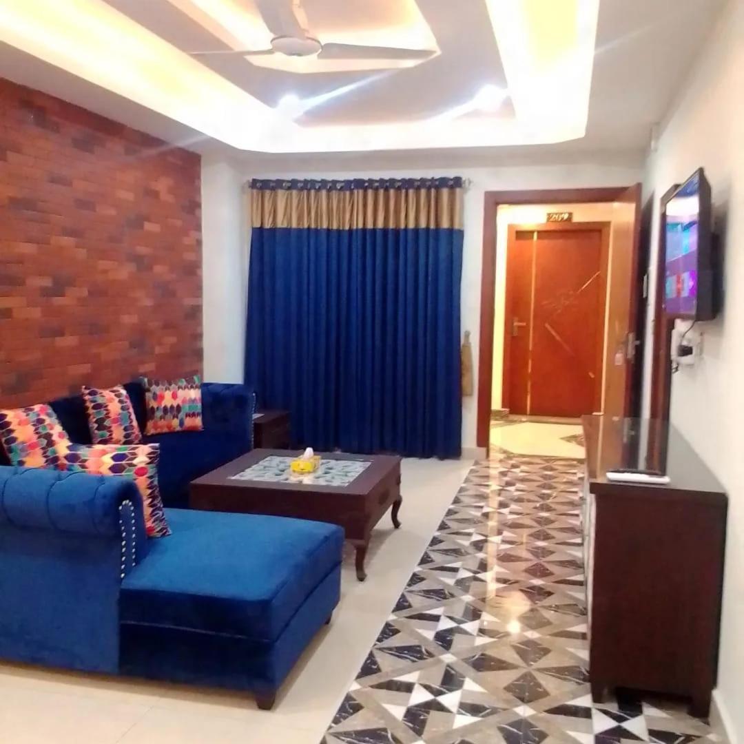 Royal Galaxy Hotel & Residence - Near Islamabad International Airport & Motorway Εξωτερικό φωτογραφία