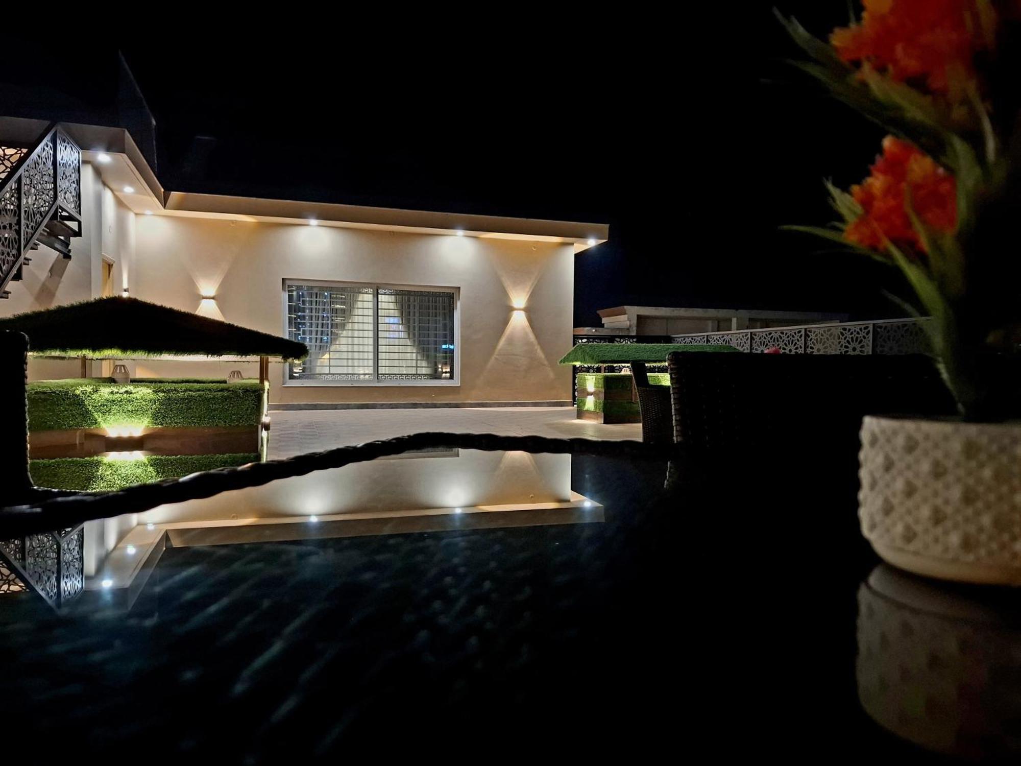 Royal Galaxy Hotel & Residence - Near Islamabad International Airport & Motorway Εξωτερικό φωτογραφία