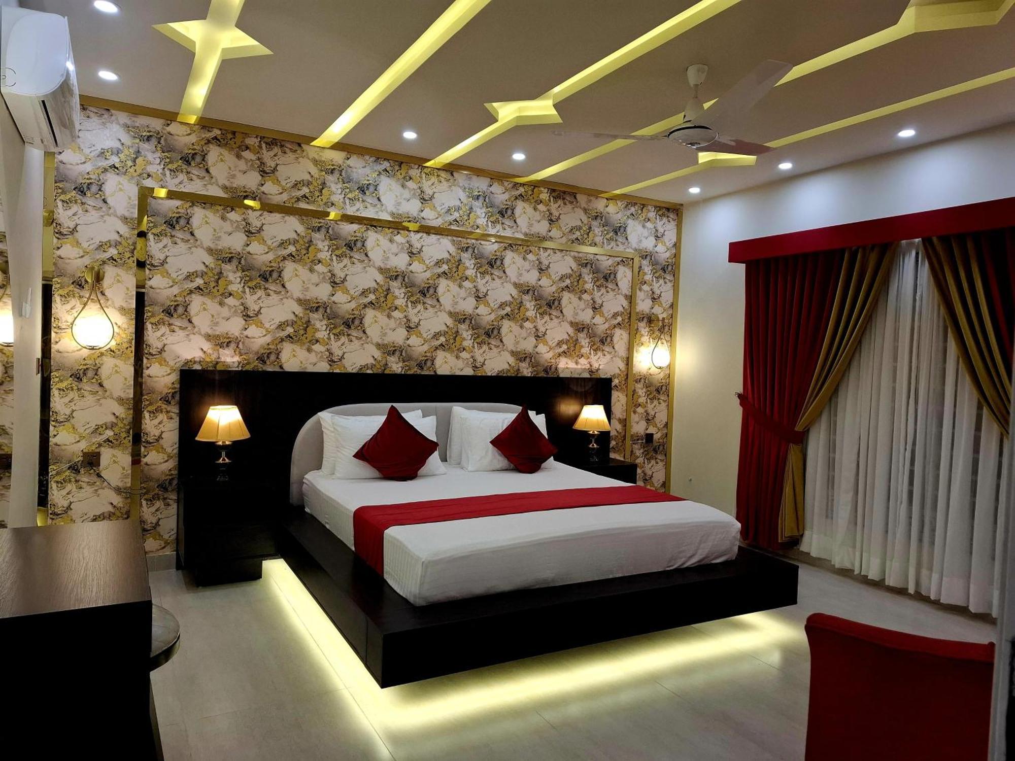 Royal Galaxy Hotel & Residence - Near Islamabad International Airport & Motorway Εξωτερικό φωτογραφία