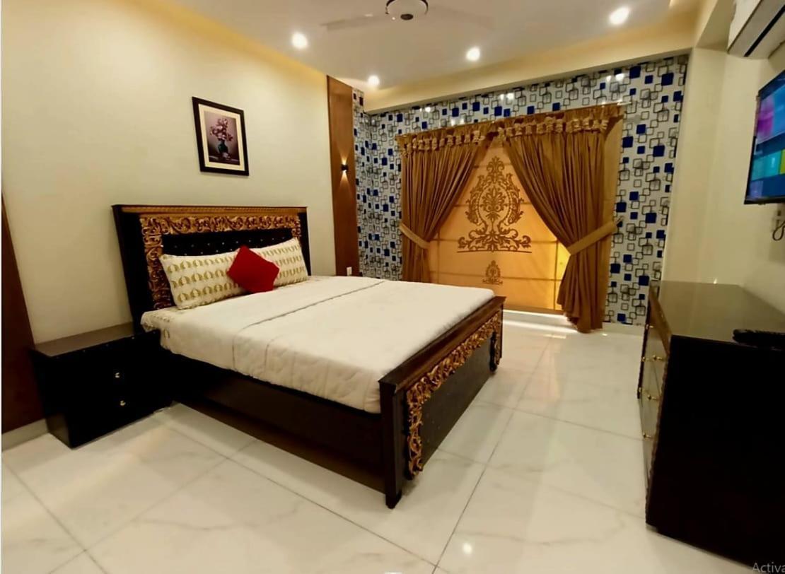 Royal Galaxy Hotel & Residence - Near Islamabad International Airport & Motorway Εξωτερικό φωτογραφία