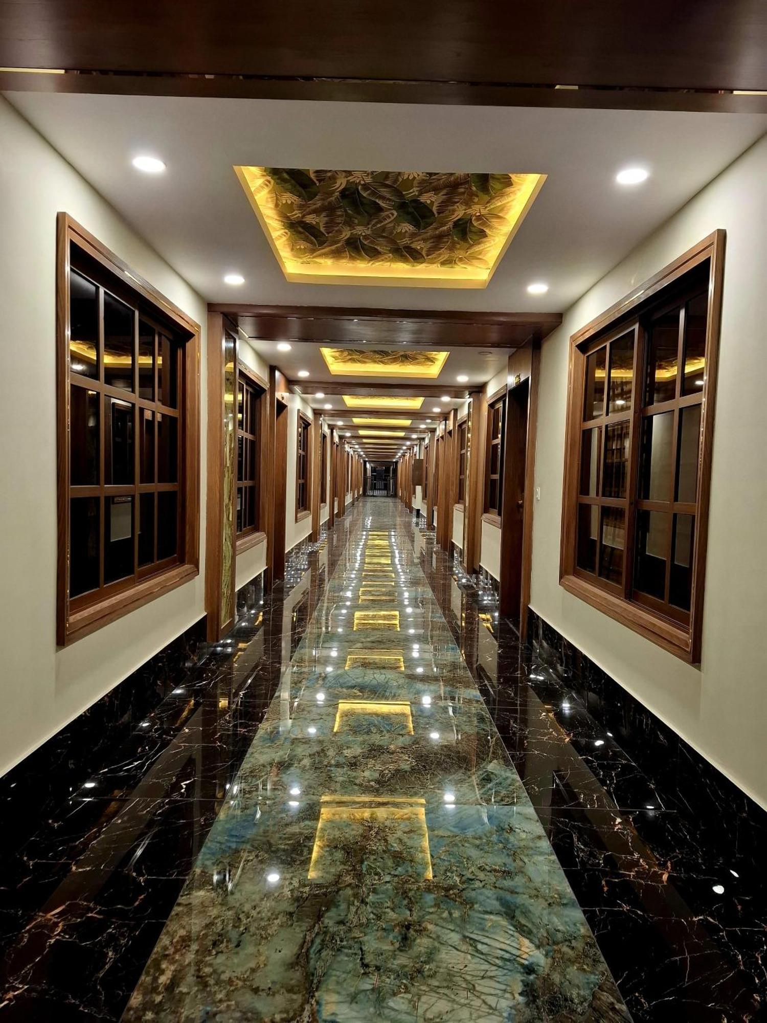 Royal Galaxy Hotel & Residence - Near Islamabad International Airport & Motorway Εξωτερικό φωτογραφία